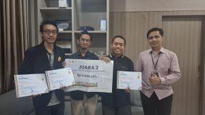 AbsorRub, Alat Pengukur Kadar Karet Kering Berbasis AI Inovasi Mahasiswa UNEJ untuk Dukung Ketahanan Pangan*