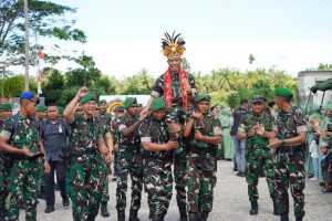 Pangdam Kasuari Tanamkan Nilai Iman, Kreativitas, dan Kebersamaan di Yonif 761/KA